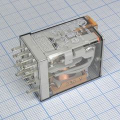 Миниатюрное универсальное электромеханическое реле; монтаж в розетку; 4CO 7A; контакты AgNi; катушка 230В АC; степень защиты RTI; опции: кнопка тест + мех.индикатор