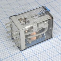 Миниатюрное универсальное электромеханическое реле; монтаж в розетку; 2CO 10A; контакты AgNi; катушка 24В DC; степень защиты RTI; опции: кнопка тест + мех.индикатор