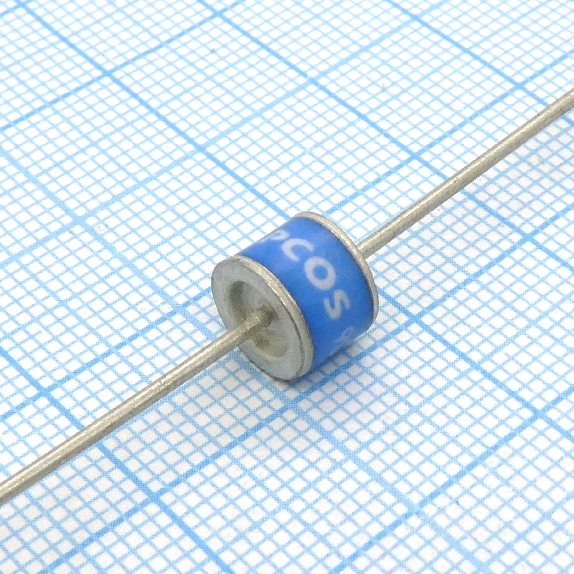 8x6mm 90V +-20% 20kA/20A 2-х элек., тип: A81-C90X
