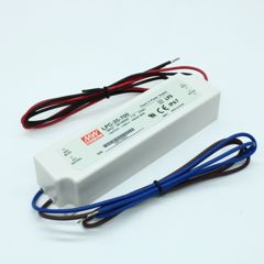AC-DC, 33,6Вт, стабилизация тока, IP67, вход 90…264В AC, выход 700мА/9…48В, изоляция 3000В AC, в кожухе 148х40х30мм, -30…+75°С