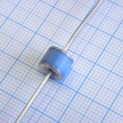 8x6mm 150V +-20% 5kA/5A 2-х элек. EC150X