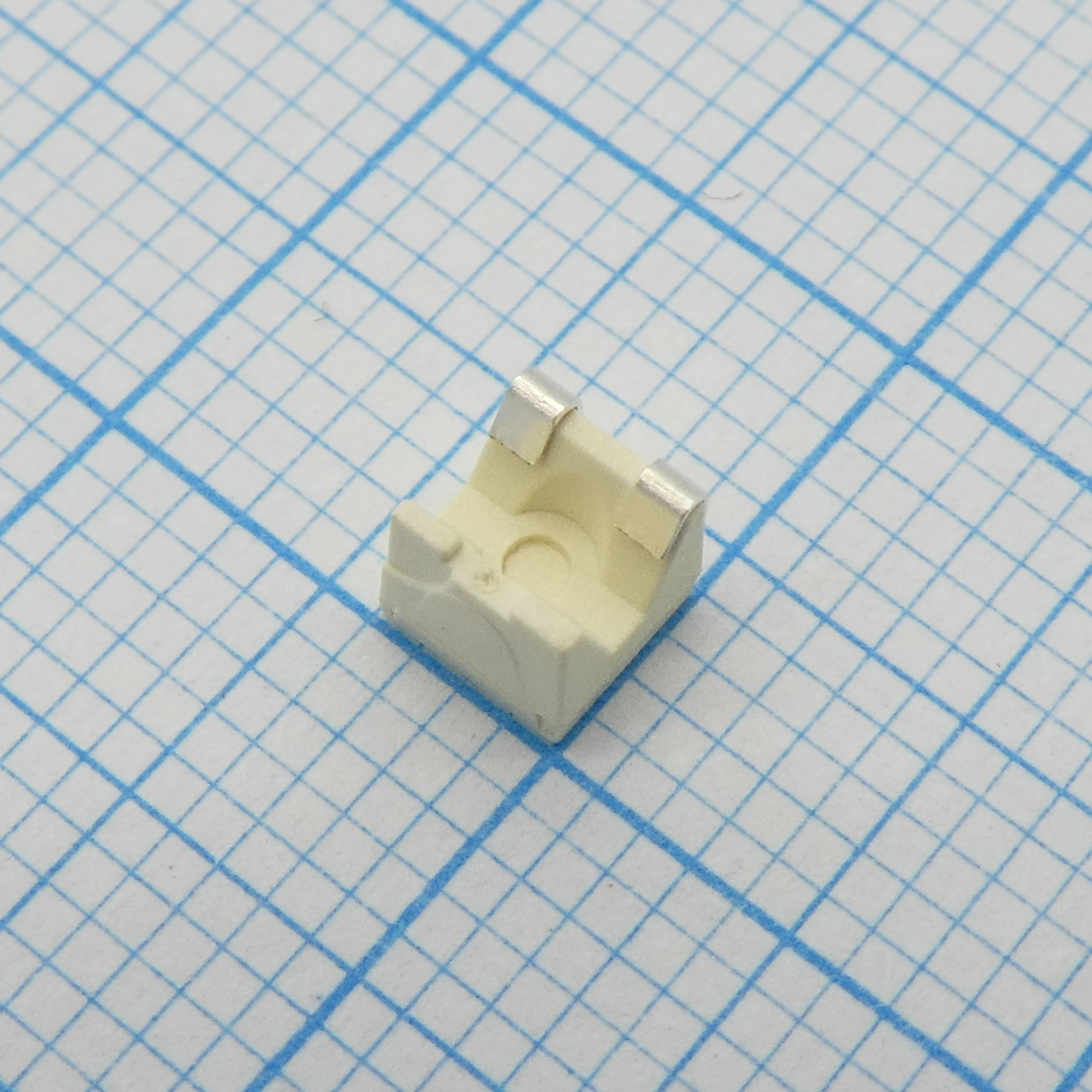 Светодиод smd 4х4мм/красный/630нм/200-430мкд/прозрачный/120°/боковое свечение