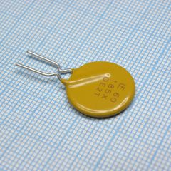 Самовосстанавливающийся предохранитель PTC 1.85A(hold) 3.7A(trip) 60VDC 40A 2.1W 12.6s 0.08Ohm Radial 16.76 X 3.1mm Bulk Au