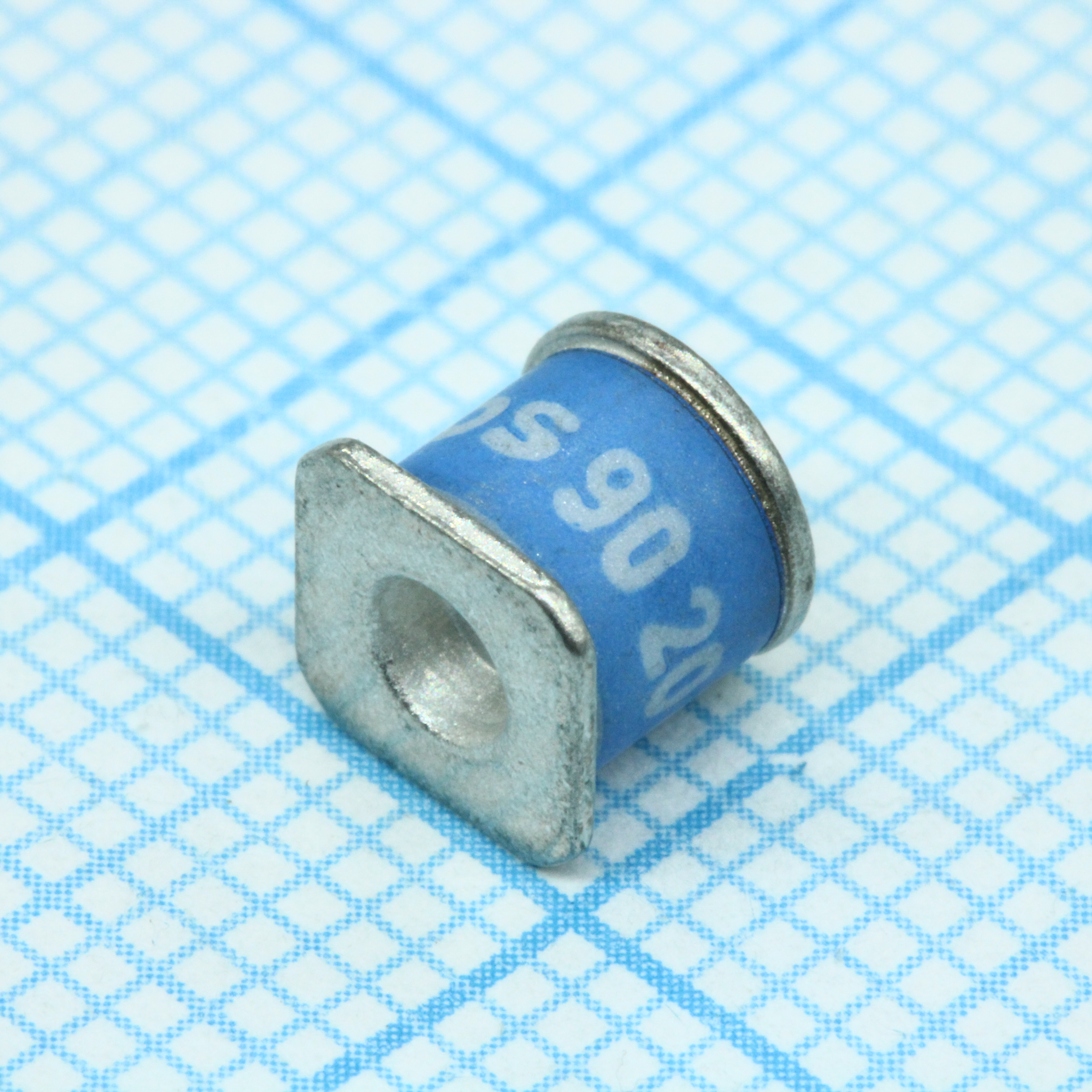5.4x5mm 90V ±20% 10kA/5A 2-х элек. SMD M50-C90XSMD