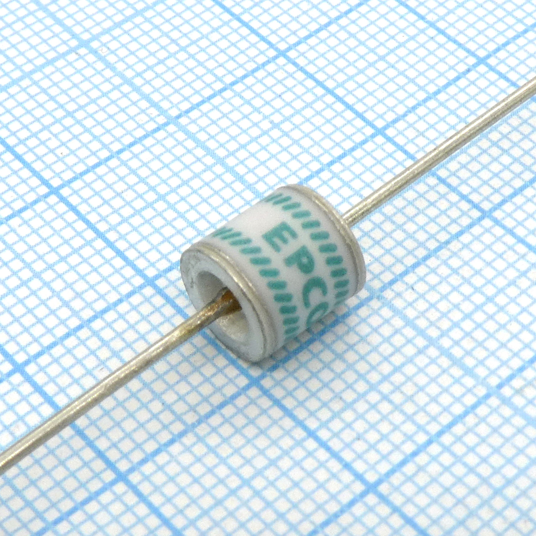 8x8mm 1kV ±15% 10kA/10A 2-х элек., тип: A71-H10X