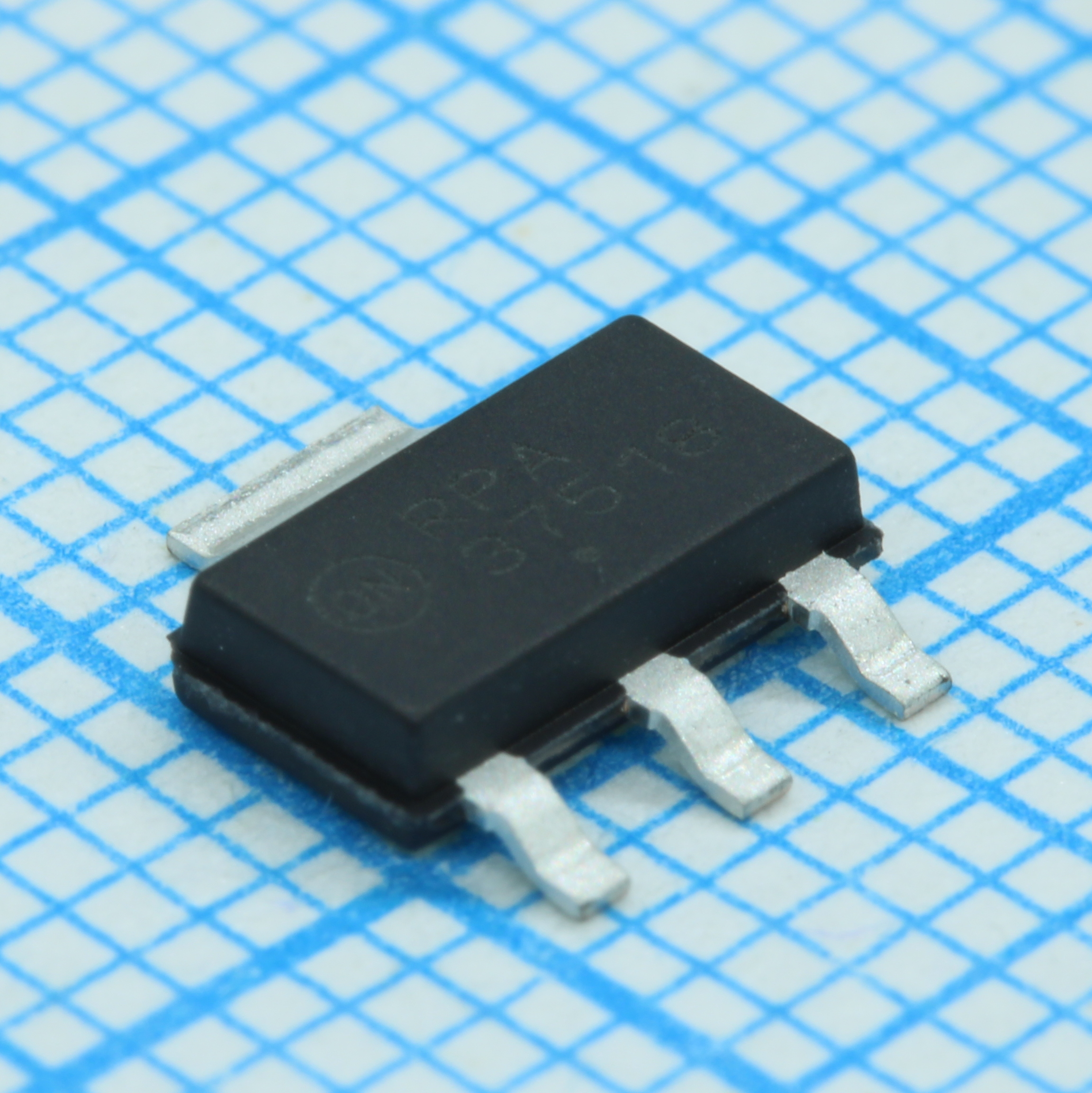 Транзистор полевой MOSFET N-канальный 350В 5мА, 2.5Вт
