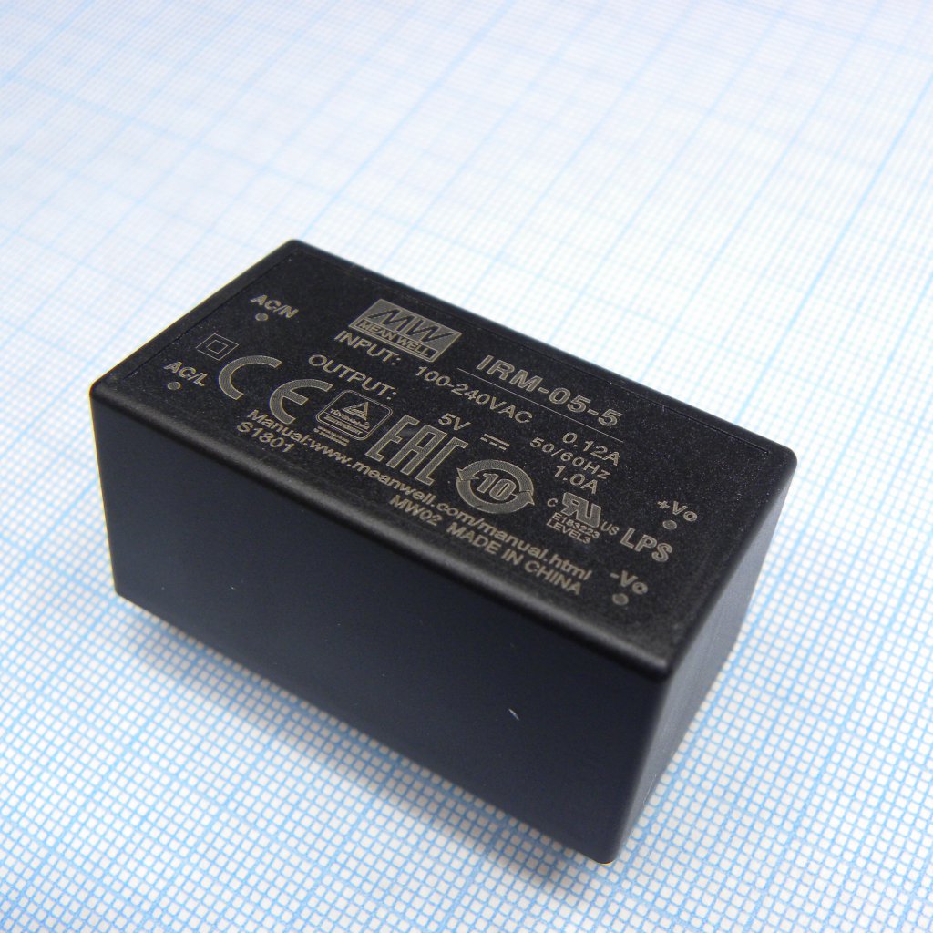 AC-DC, 5 Вт, вход 85...264В AC 47...440 Гц, 120...370B DC, выход 5В/1А, изоляция 3000В AC, в корпусе на плату 45.7х25.4х21.5мм, -30...+70°C