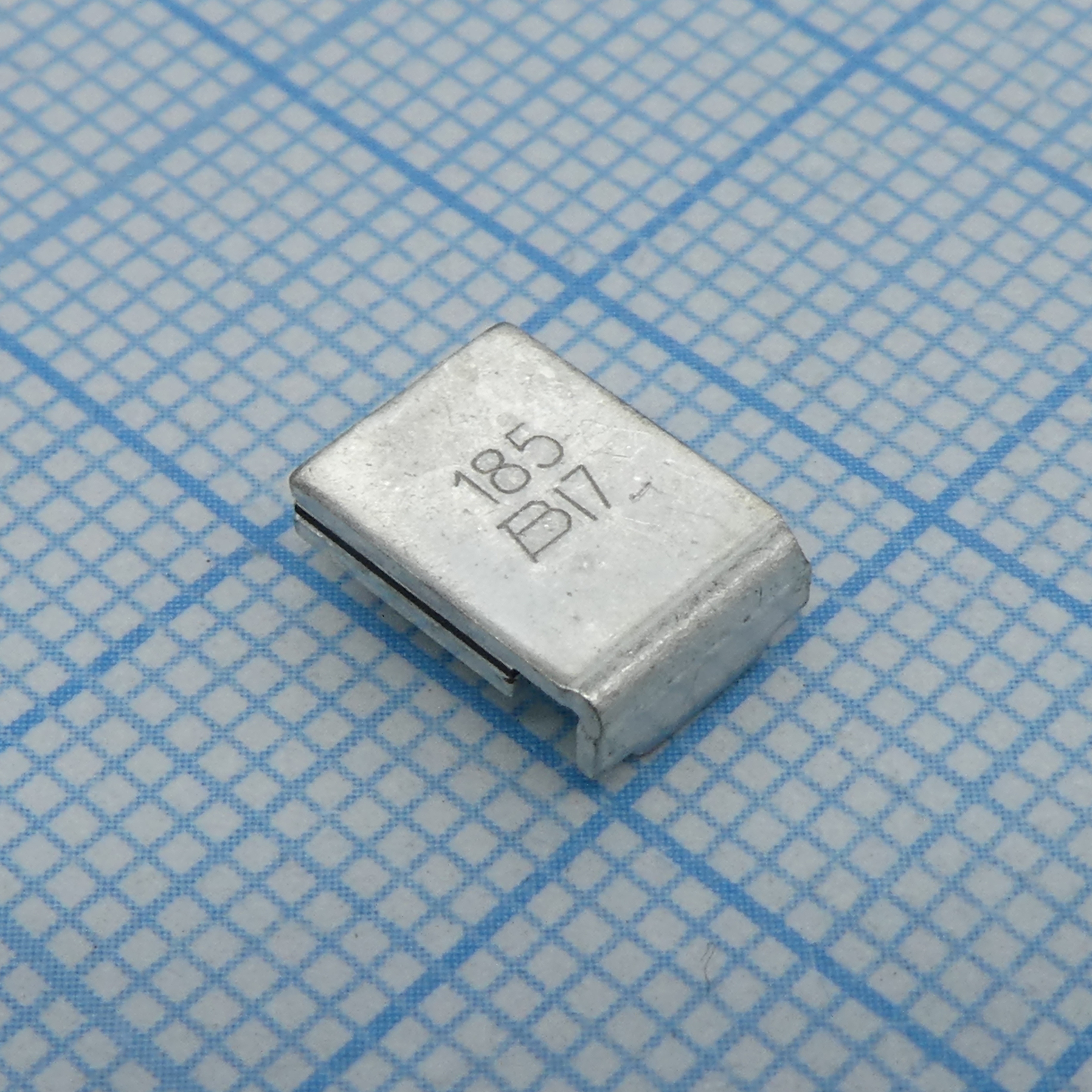 Самовосстанавливающийся предохранитель PTC 1.8A(hold) 3.6A(trip) 33VDC 40A 1.9W 5s 0.04Ohm SMD 3425 Solder Pad 9.5 X 6.71 X 3mm
