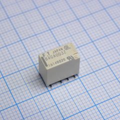 Сверхминиатюрное электромеханическое реле 2А DPDT (две контактных группы-два направления) катушка 3В 64.3Ом (10.6х5.7х9.7)мм поверхностный монтаж