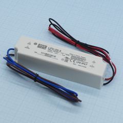 AC-DC, 30Вт, IP67, вход 90…264В AC, выход 5В/6А,изоляция 3000В AC, в кожухе 148х40х30мм, -30…+75°С