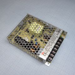 AC-DC, 110.4Вт, вход 85…264В AC, 47…63Гц / 120…370 В DC, выход 48В/2.3A, рег. вых 43.2…52.8В, изоляция 4000В AC, КПД 91%, в кожухе 129х97х30мм, -30…+70°С