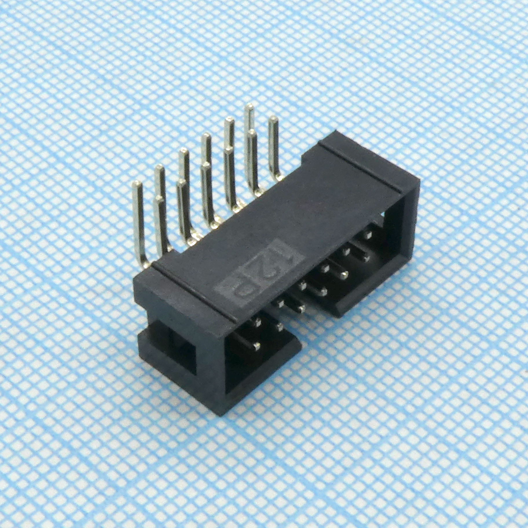 IDC разъем, вилка на плату угловая двухрядная 12pin(2x6)., шаг 2.54мм