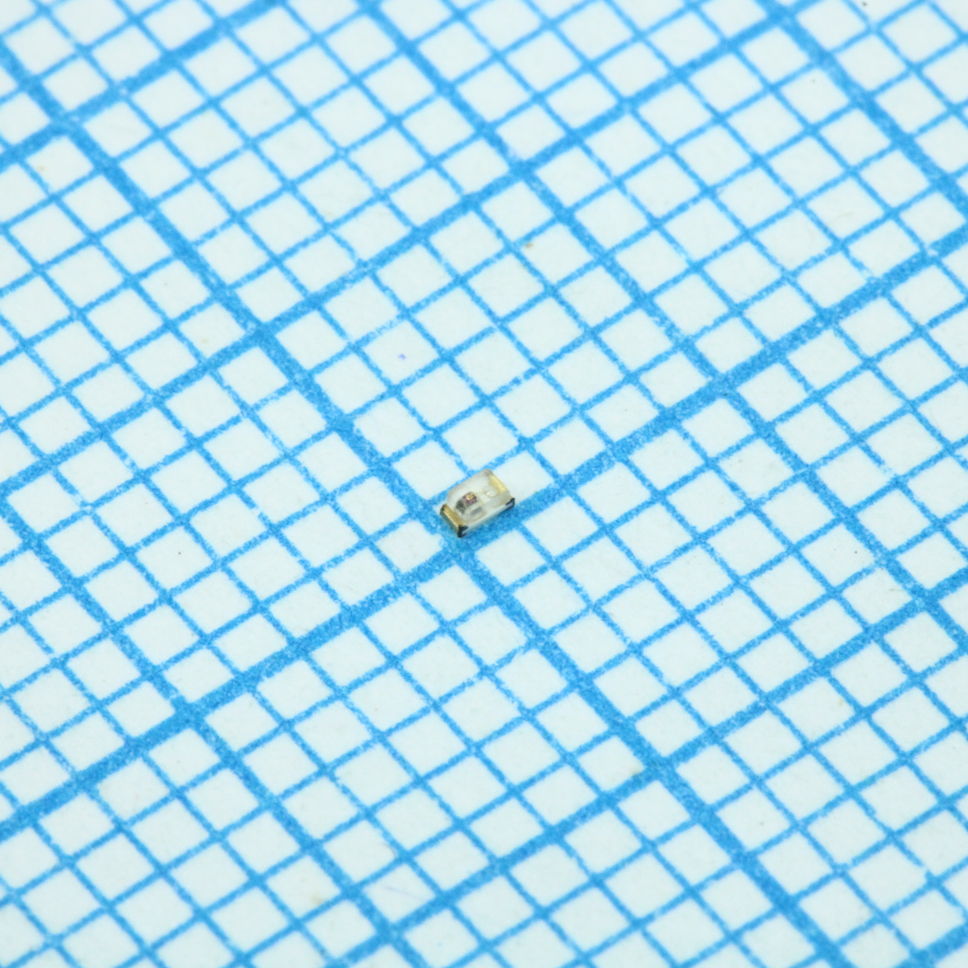 Светодиод smd 1х0,5мм/желтый/590нм/80-150мкд/прозрачный/120°