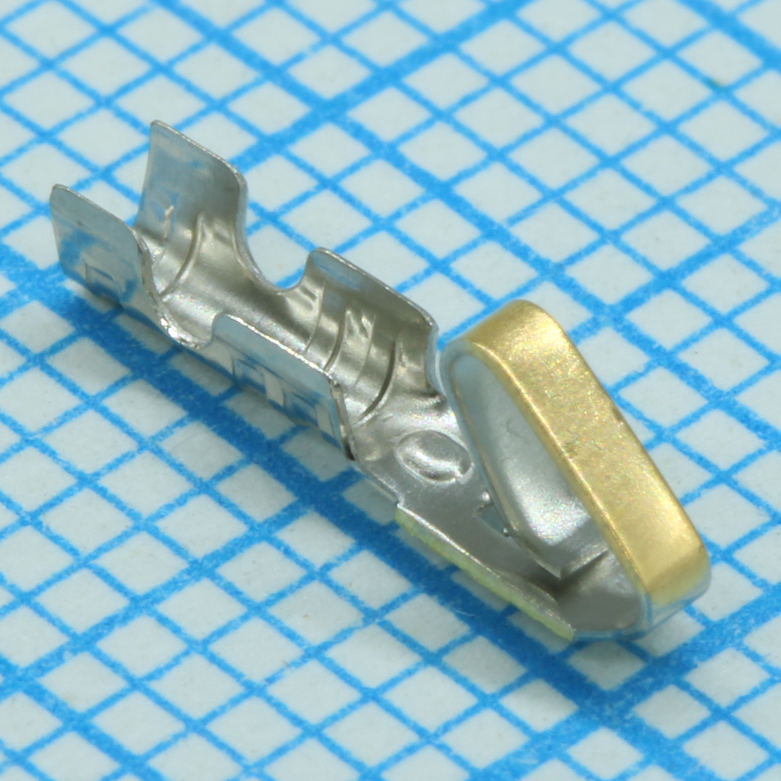 Контакт-гнездо прямой монтаж на кабель 22-30AWG серия KK® пакет