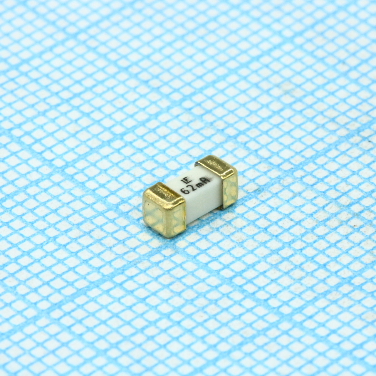 Предохранитель SMD 2.69*6.1мм 0,062A 125V керамический сверхбыстродействующий