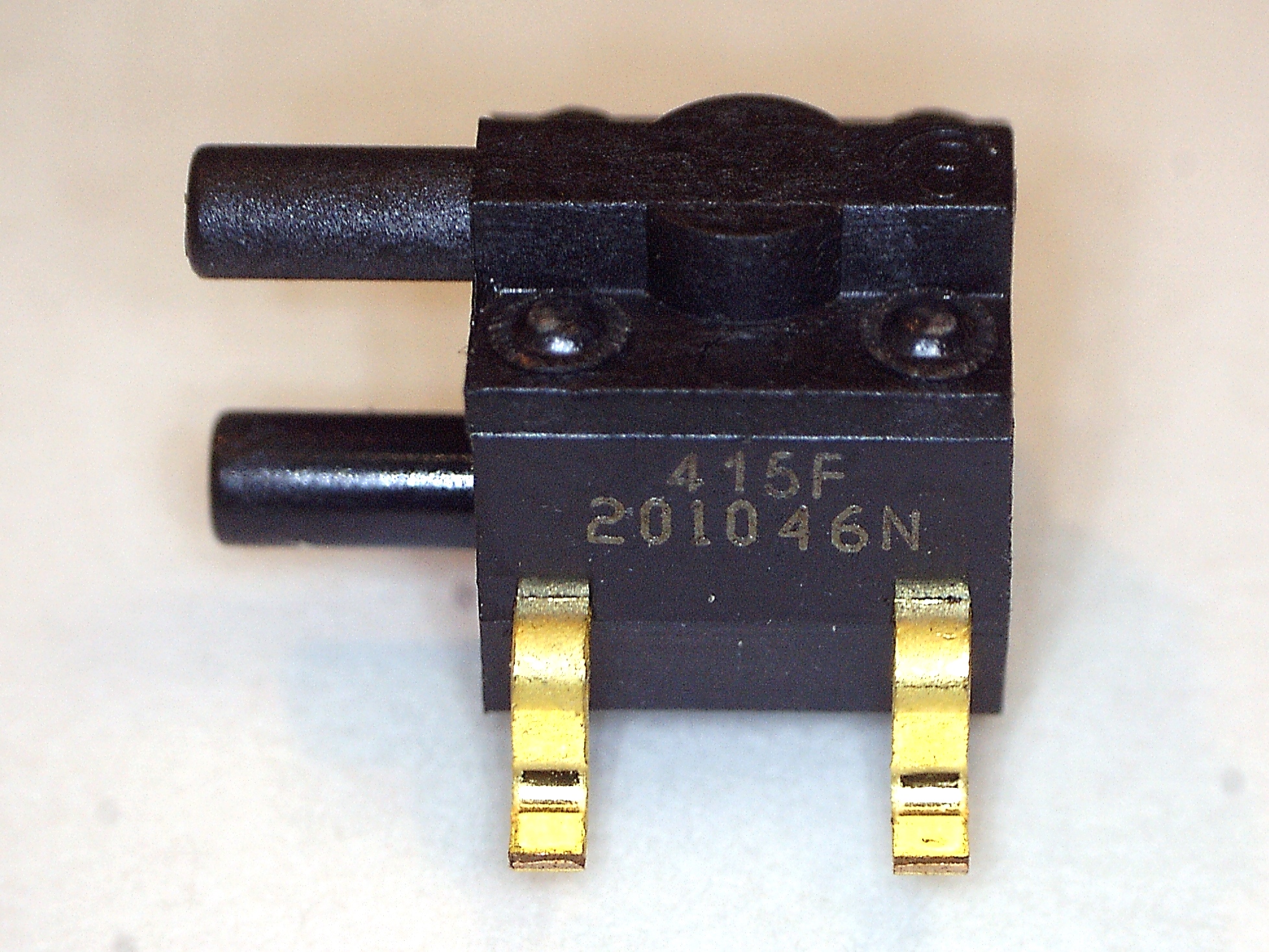 Pressure Sensor 0psi to 15psi Differential/Gage/Vacuum Gage 4-Pin