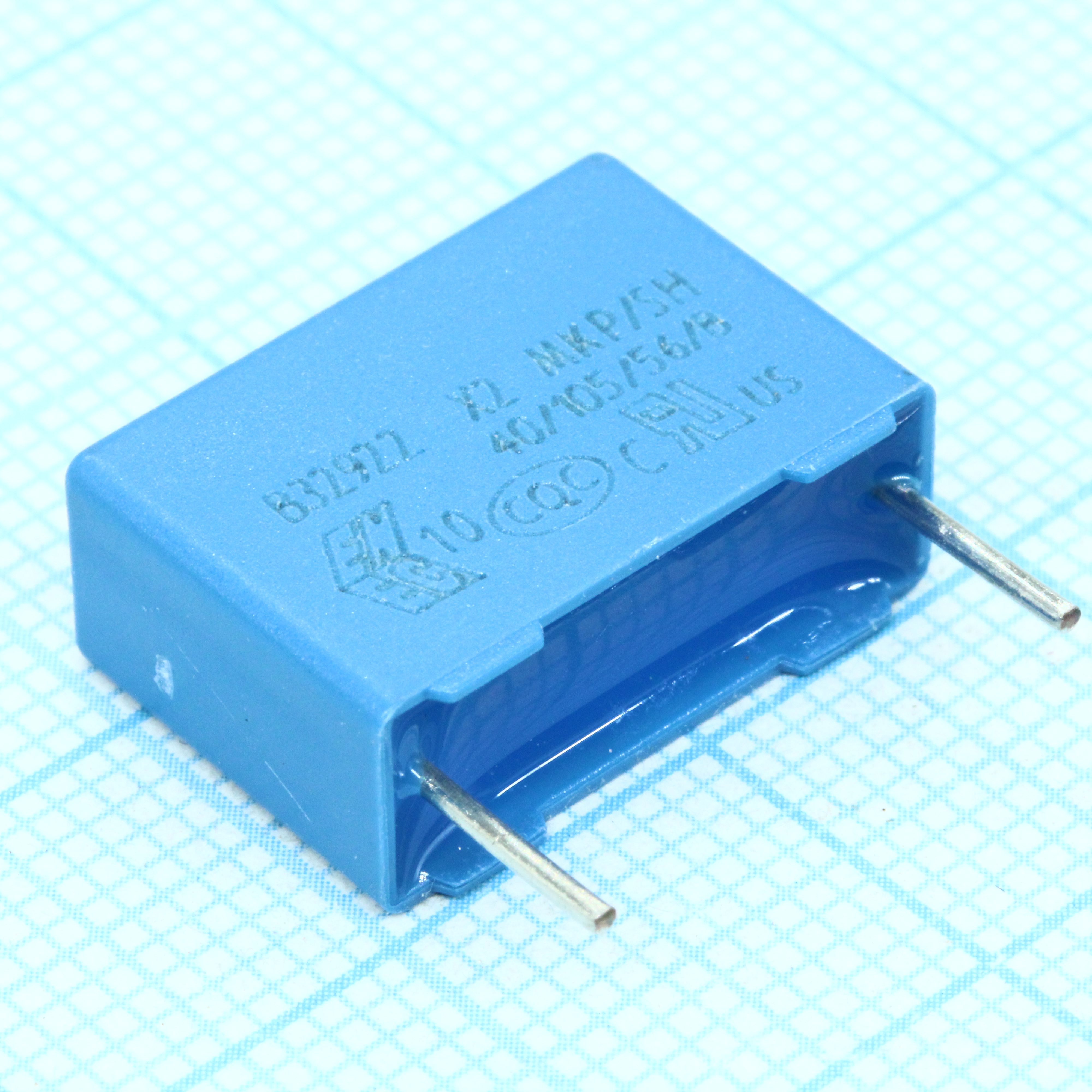 0.22мкФ ±10% 305В~ e:15mm (7x12.5x18mm) max 110°C / X2 class / MKP / bulk помехоподавляющий конденсатор