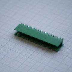 Разъемный клеммный блок на плату, 10 контактов. Серия 2EDGV-5.0