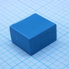 450В= 4.7мкФ 10% 18x27,5x31,5мм (WxHxL) e:27.5мм 2-pin 105°C // MKP применение только для постоян. напряж. // Untaped