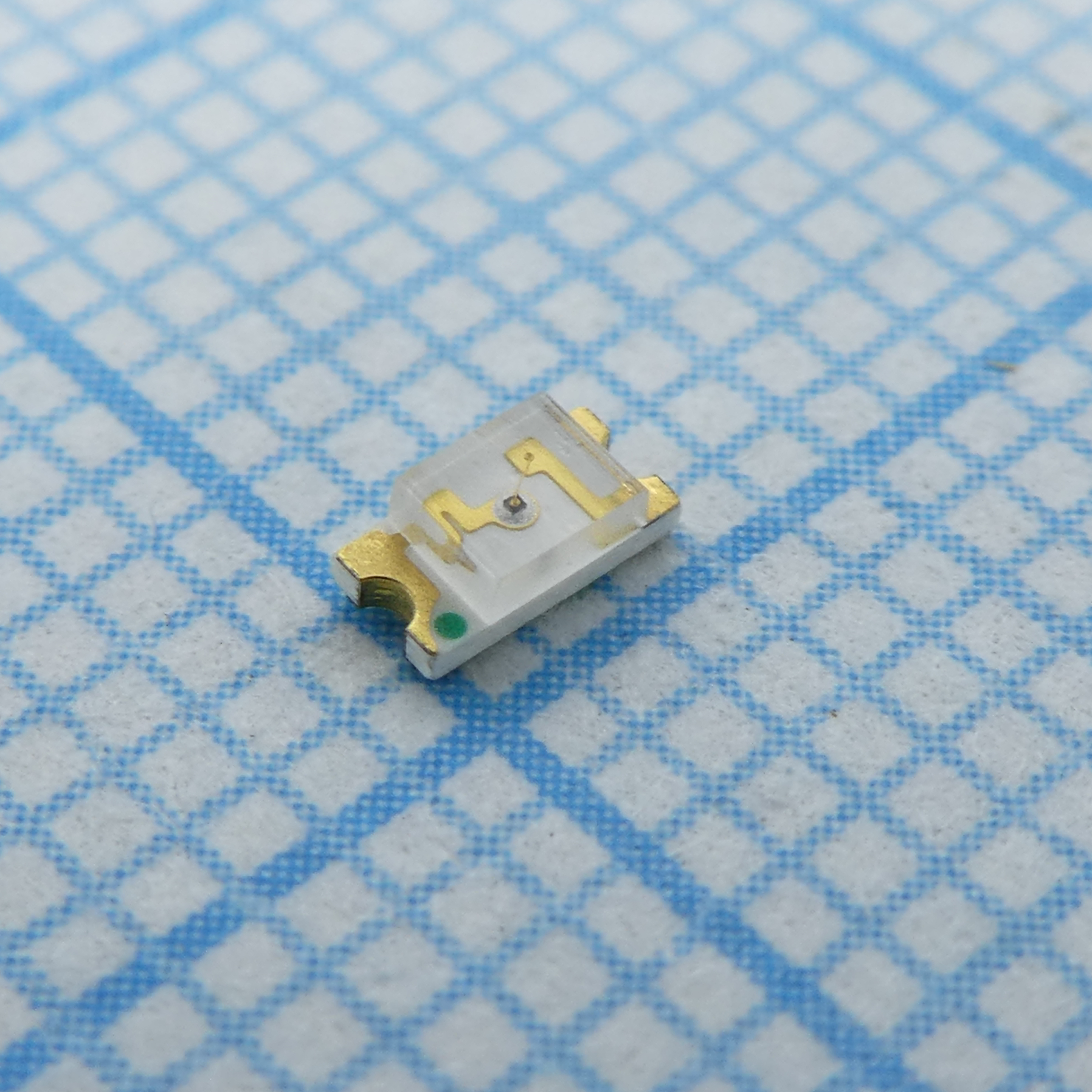Светодиод smd 3,2х1,6мм/зеленый/570нм/45мкд/прозрачный/140°