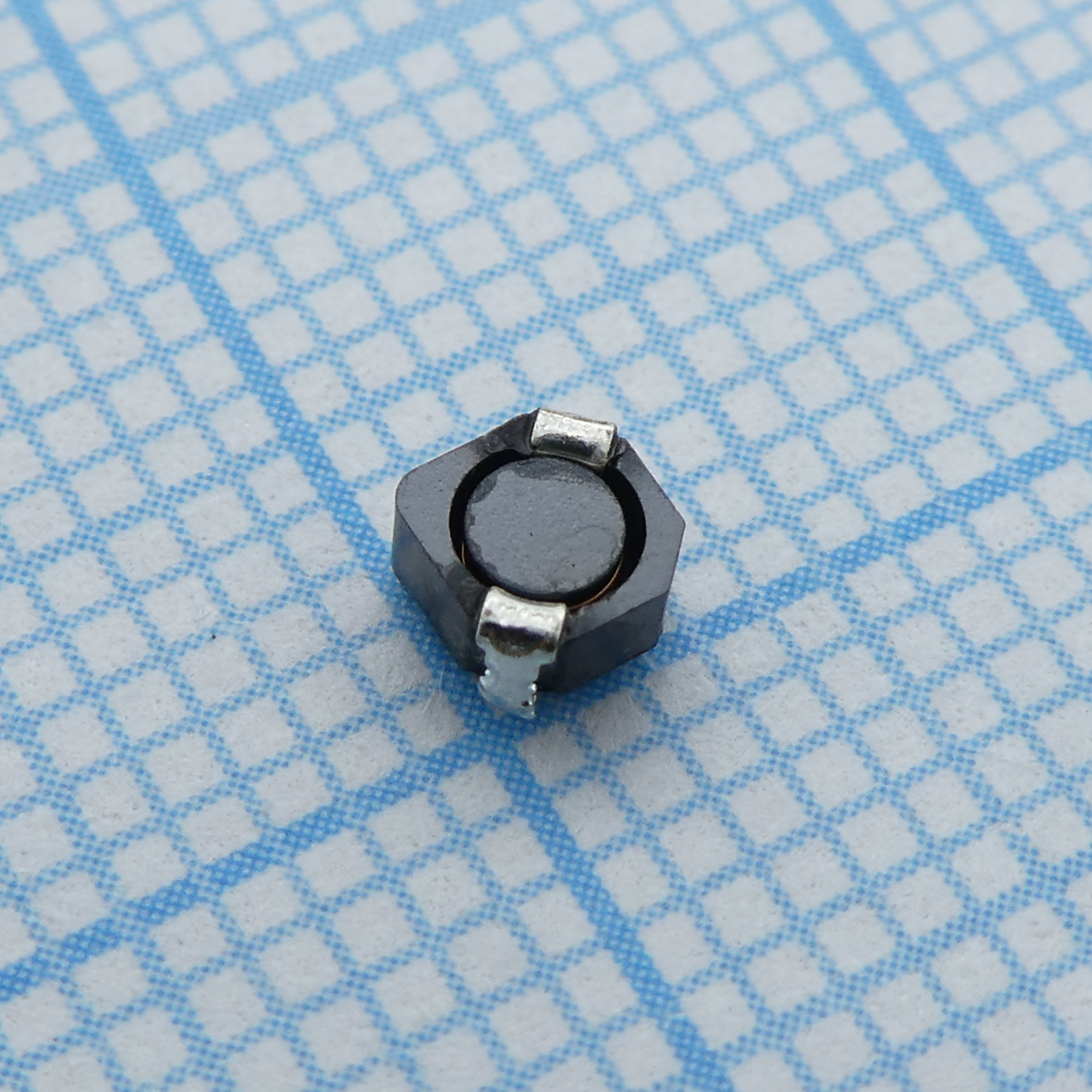 Силовая SMD индуктивность 4.7мкГн ±30% 1.2A 0.11Ом c магнитным экраном