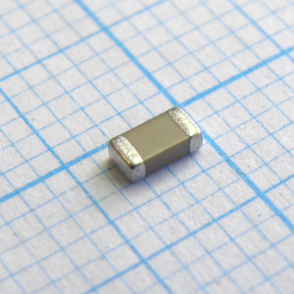 SMD варистор 1206 6Vac/8Vdc 200A 25V(1mA), стандартн. серия, лента в катушке (SIOV-CT1206M6G)