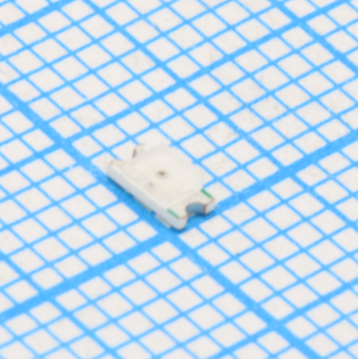 Светодиод smd 3,2х1,6мм/зеленый/570нм/35мкд/прозрачный/120°