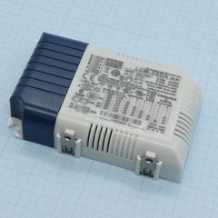 AC-DC, 25.2Вт, стабилизатор тока, вход 180…277В AC, 47…63Гц /254…375В DC, выход 350…1050мA/6…54В, ККМ, изоляция 3750В AC, в кожухе 105х68х23мм, -30…+85°С, димминг кнопкой и DALI