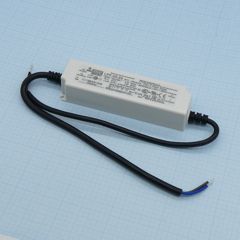 AC-DC, 25Вт, вход 90…305В AC, 47…63Гц /127…431В DC, выход 24В/1.05А, ККМ, изоляция 3750В AC, IP67, в кожухе 148х40х32мм, -40…+70°С
