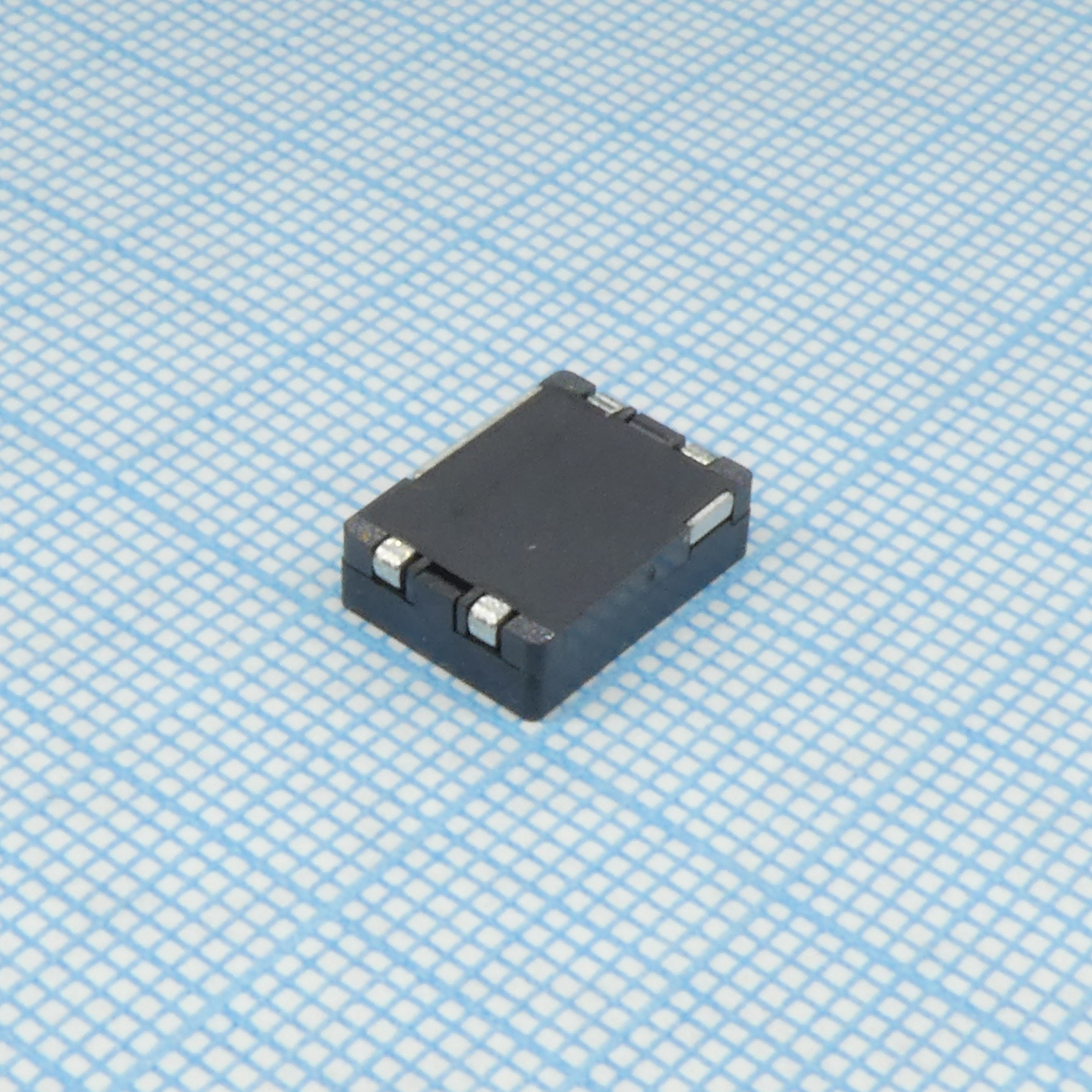 EMI фильтр индуктивно-емкостной 20A 50VDC 35dB SMD T/R