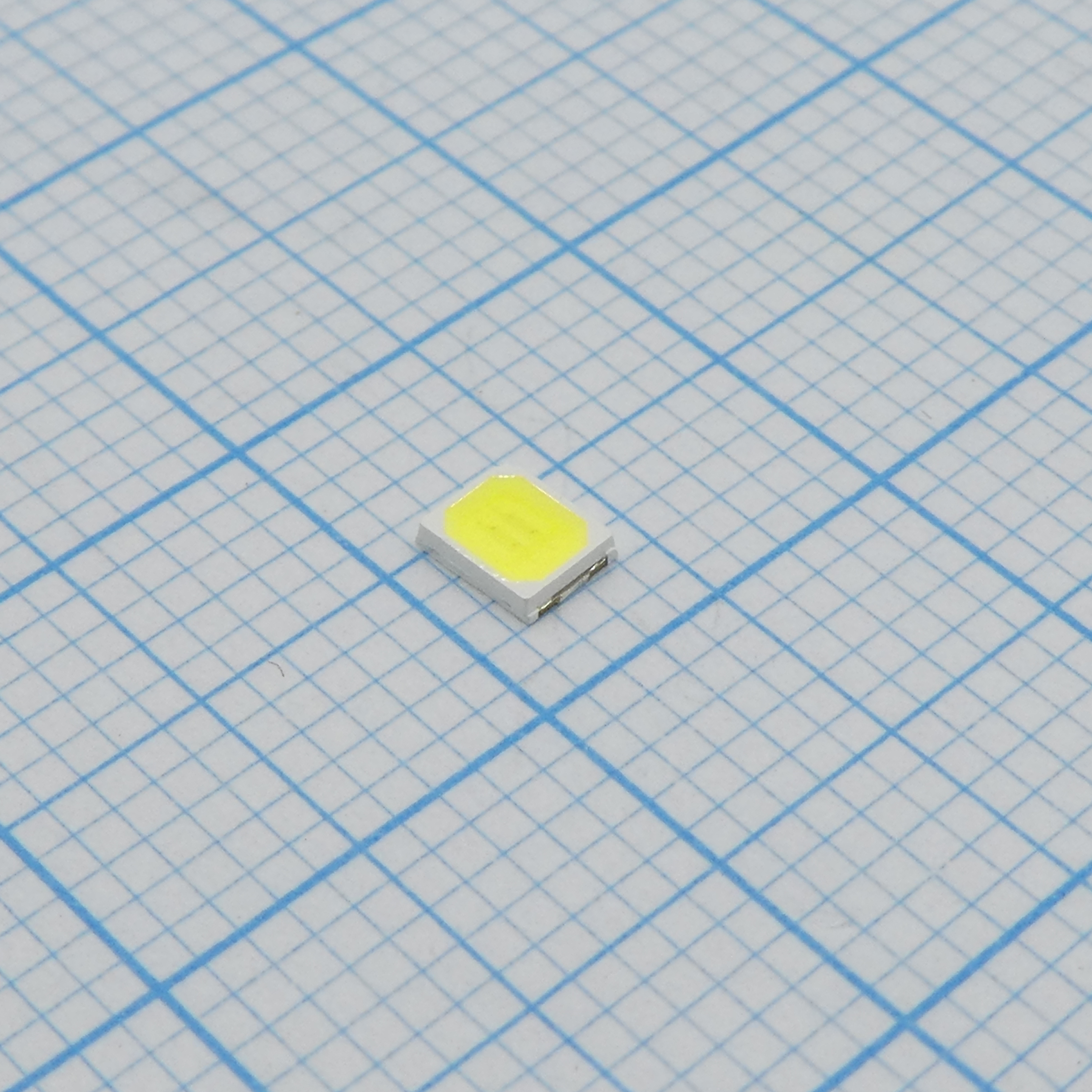 Светодиод smd 2.8x3.5x0.7мм/ белый/ 6500K/ 3,1В/ 31Лм @ 60мА или 73Лм @ 150мА/ Ifmax=150мА/0.2-0.5Вт/ CRI=80/ Rthj-s=26°C/W/ 120°