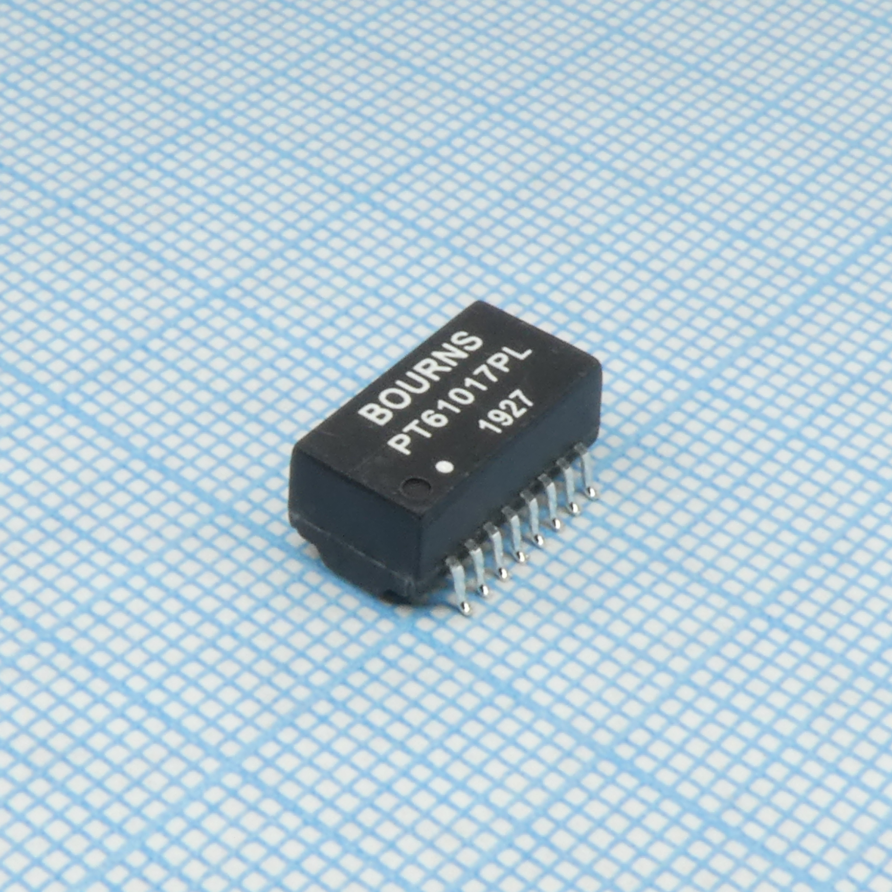 Телекоммуникационный трансформатор 2(1CT:1CT) первичная обмотка 0.6Ом вторичная обмотка 1.1Ом, 16 загнутых выводов для поверхностного монтажа