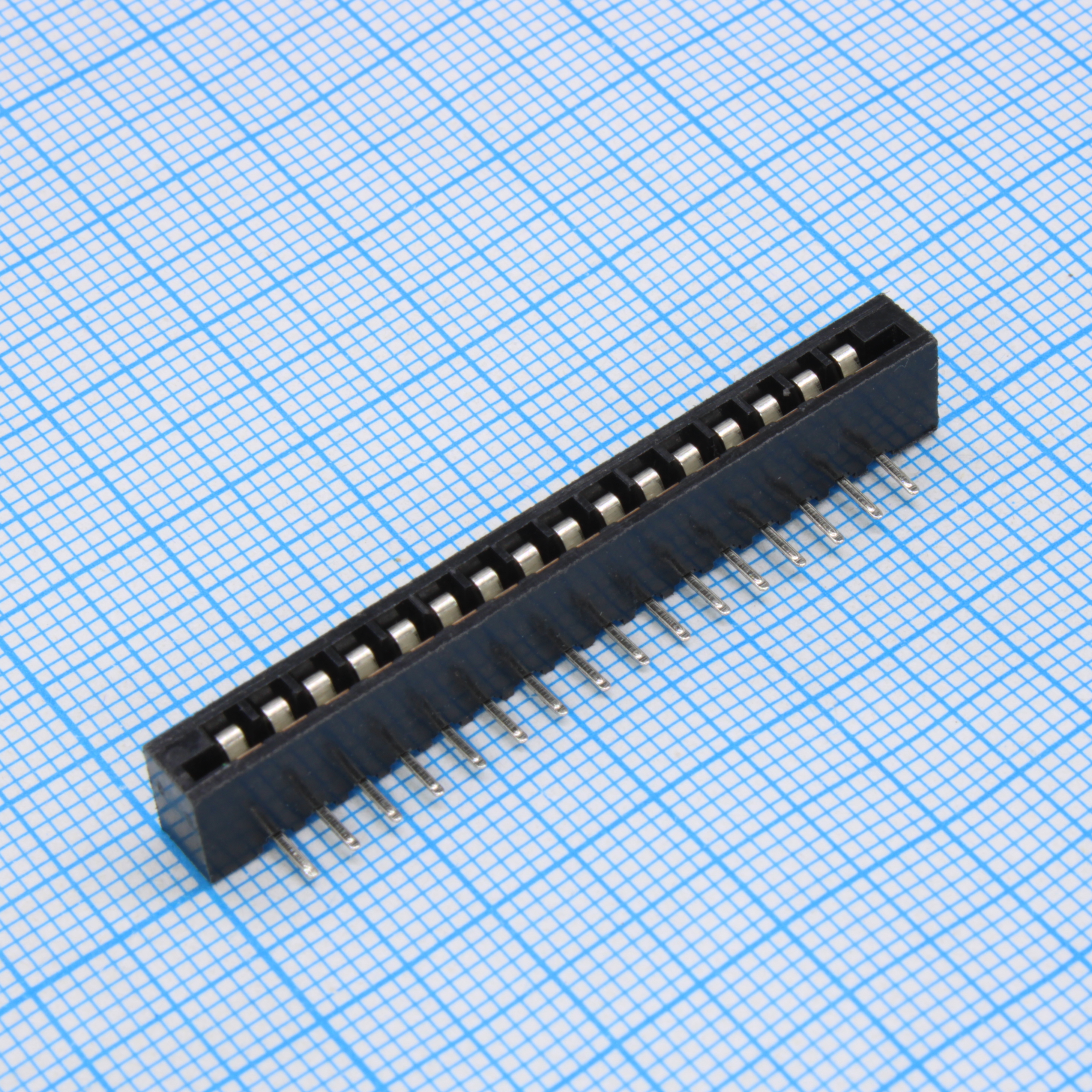 FPC разъем для шлейфа на плату угловой 16pin, шаг 2.54мм