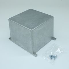 Алюминиевый корпус с фланцами неокрашенный