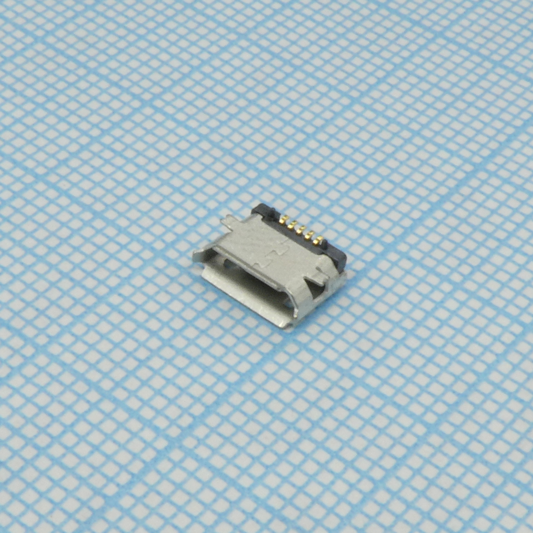 Разъем Micro USB B розетка 5 контактов для поверхностного монтажа (с фиксатором в отверстие) на плату