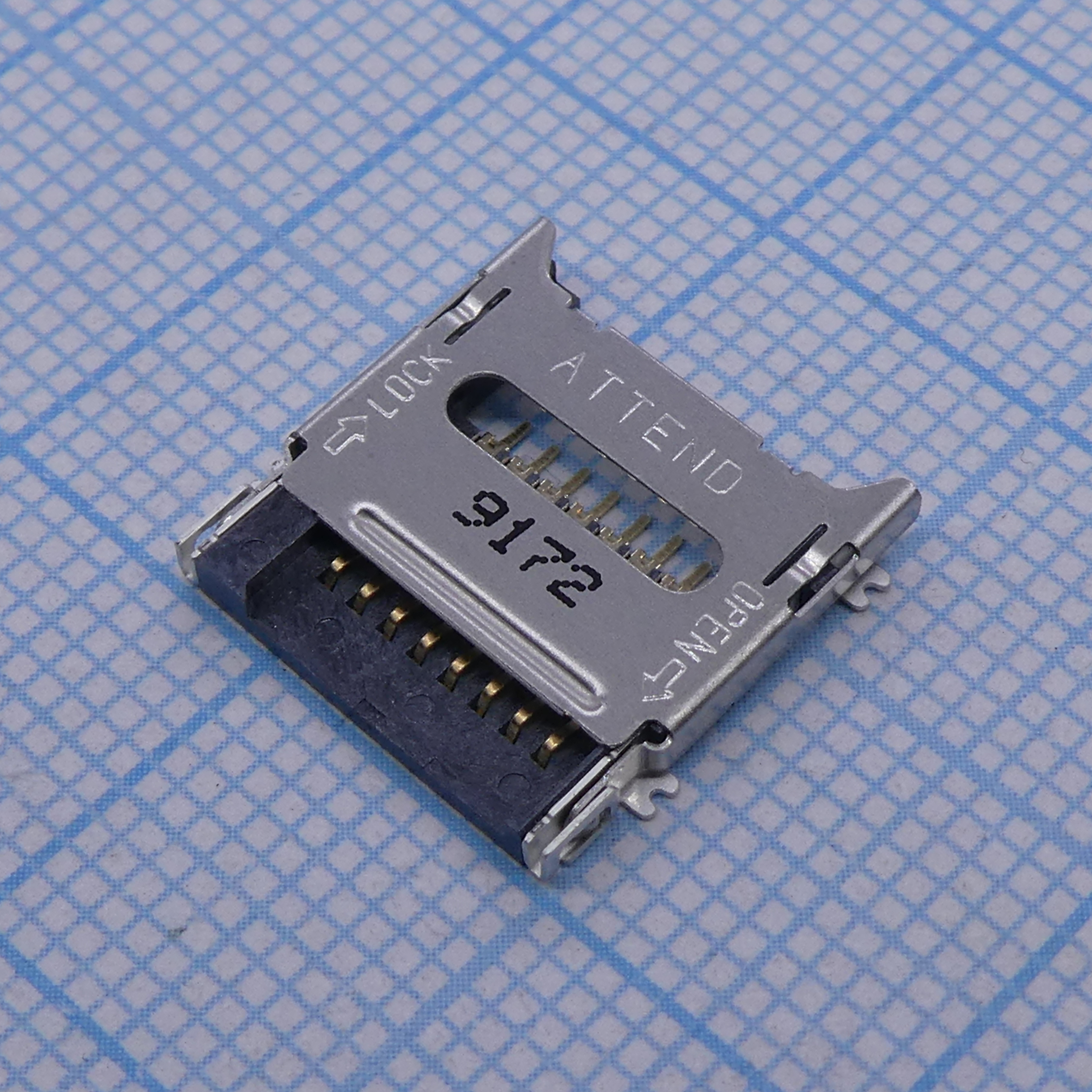 MicroSD сокет с крышкой