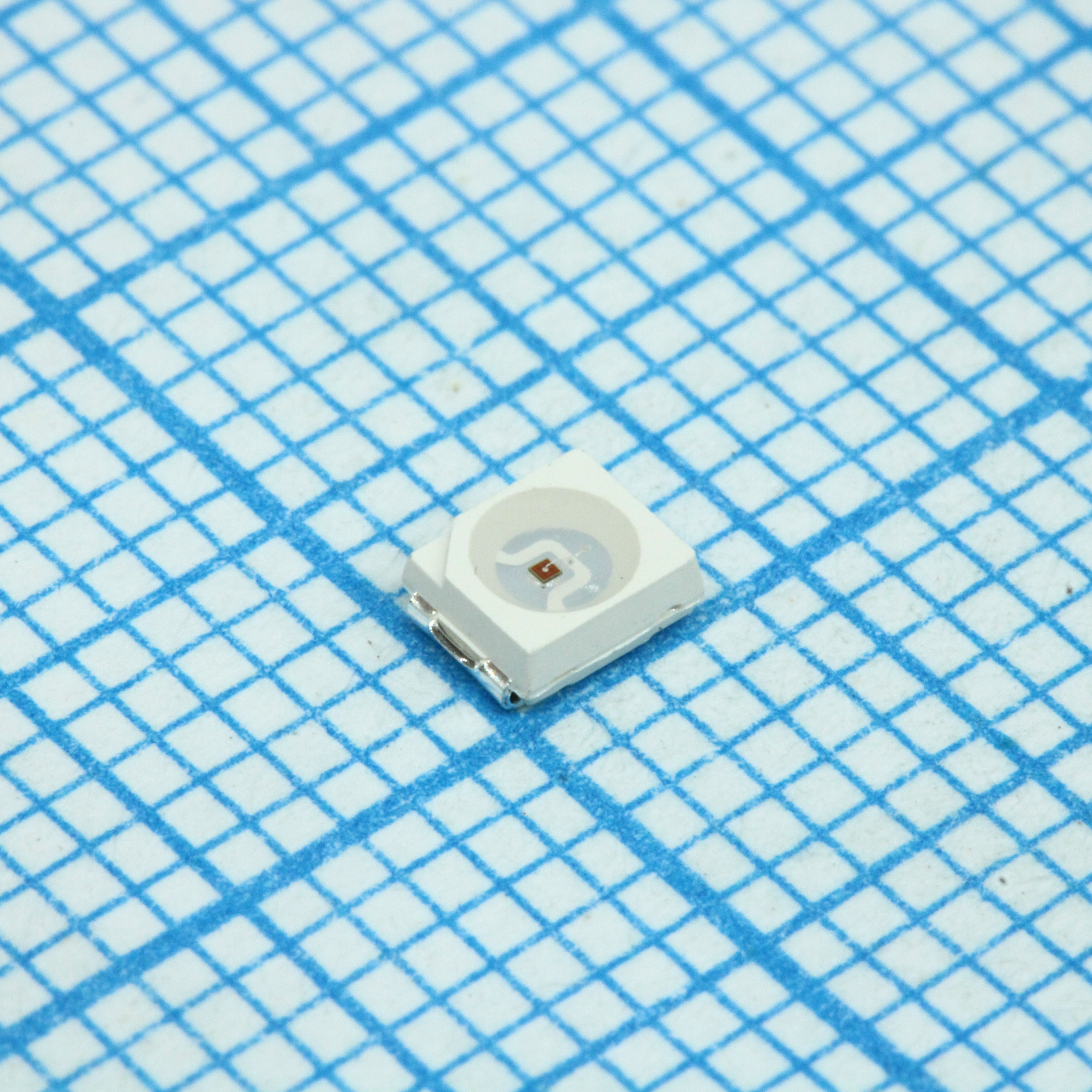 Светодиод smd 3,5х2,8мм/красный/627нм/600-780мкд/прозрачный/120°