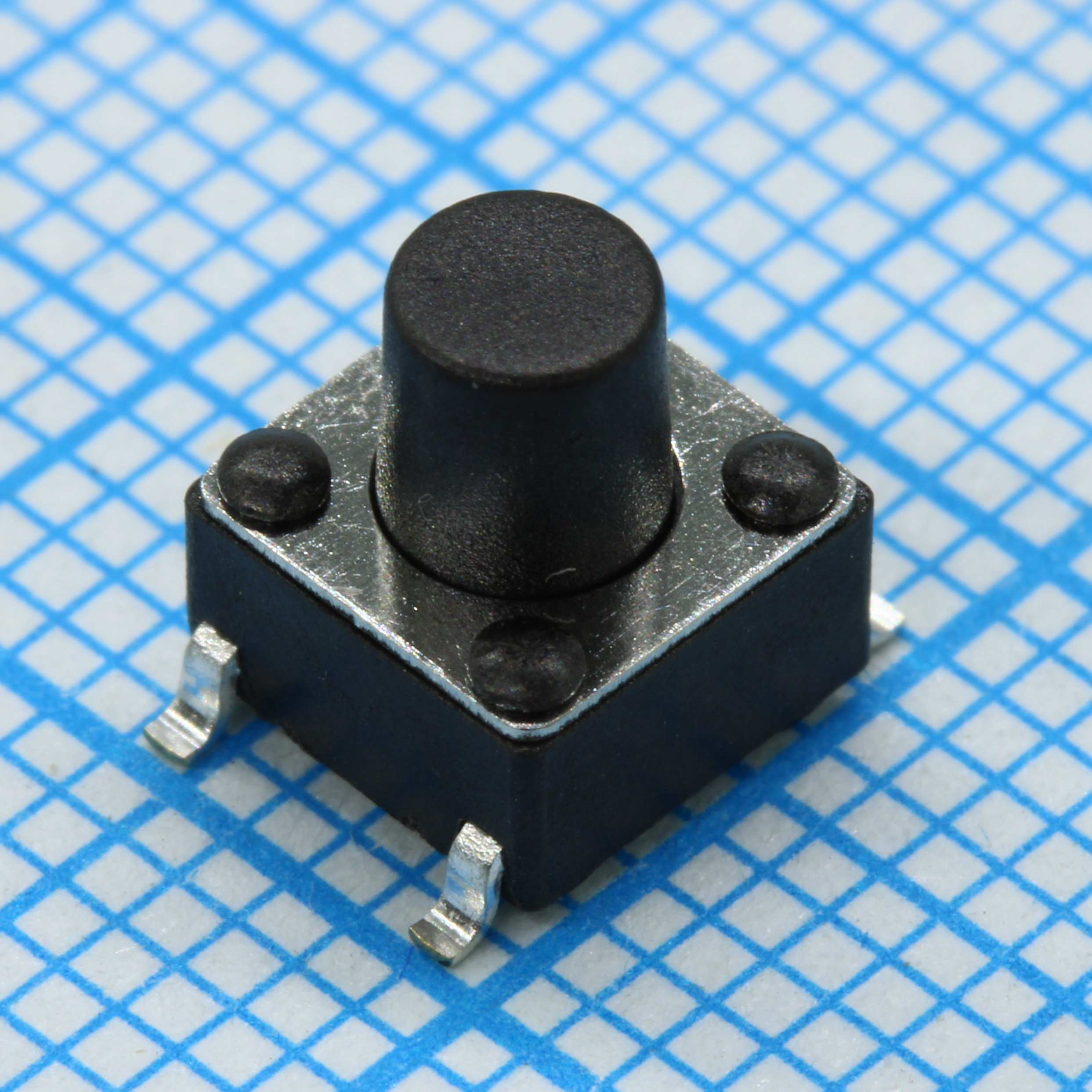 Кнопка тактильная миниатюрная SMD (6*6*7.0) 4 pin