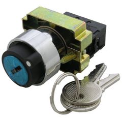 Ключ-переключатель серии 3SA8 на 2 положения, NO, с фиксацией, 240В, 3А