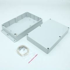 Герметичный корпус из поликарбоната с фланцем, IP65, светло-серый