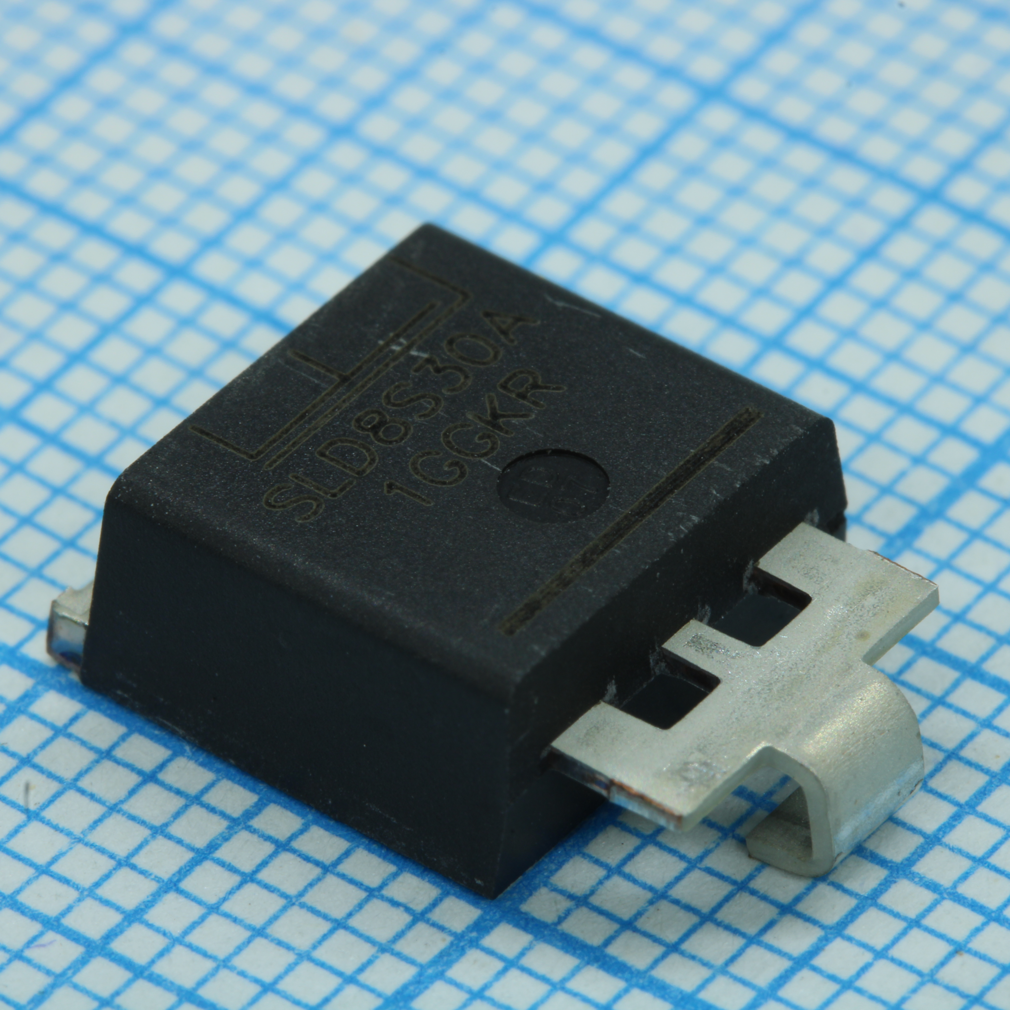 TVS диод для защиты от ESD, 30В 7кВ