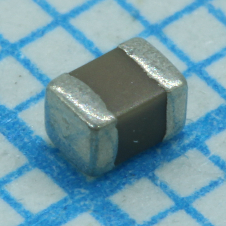 Конденсатор керамический SMD 470пФ 50В C0G ±1% 0805 125°С лента на катушке