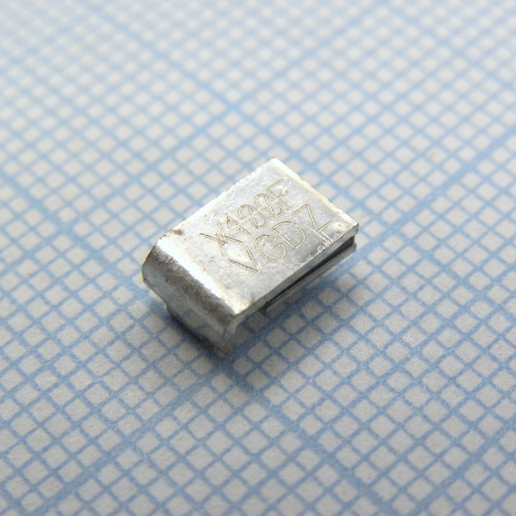 Самовосстанавливающийся предохранитель PTC 1.1A(hold) 2.2A(trip) 30V 40A 1.7W 0.5s 0.12Ohm, SMD