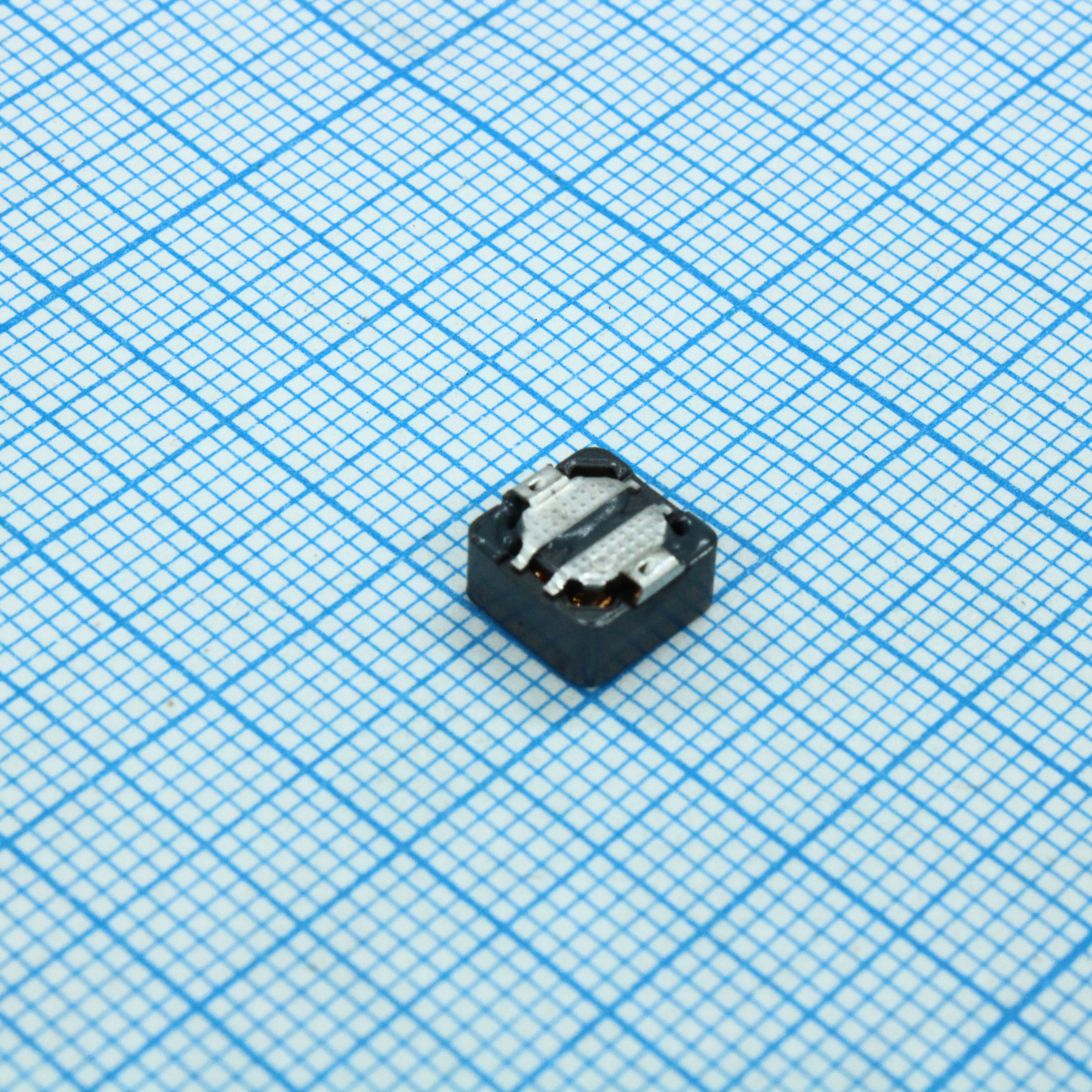 Силовая SMD индуктивность экранированная 68мкГн ±20% 0.75A 380мОм
