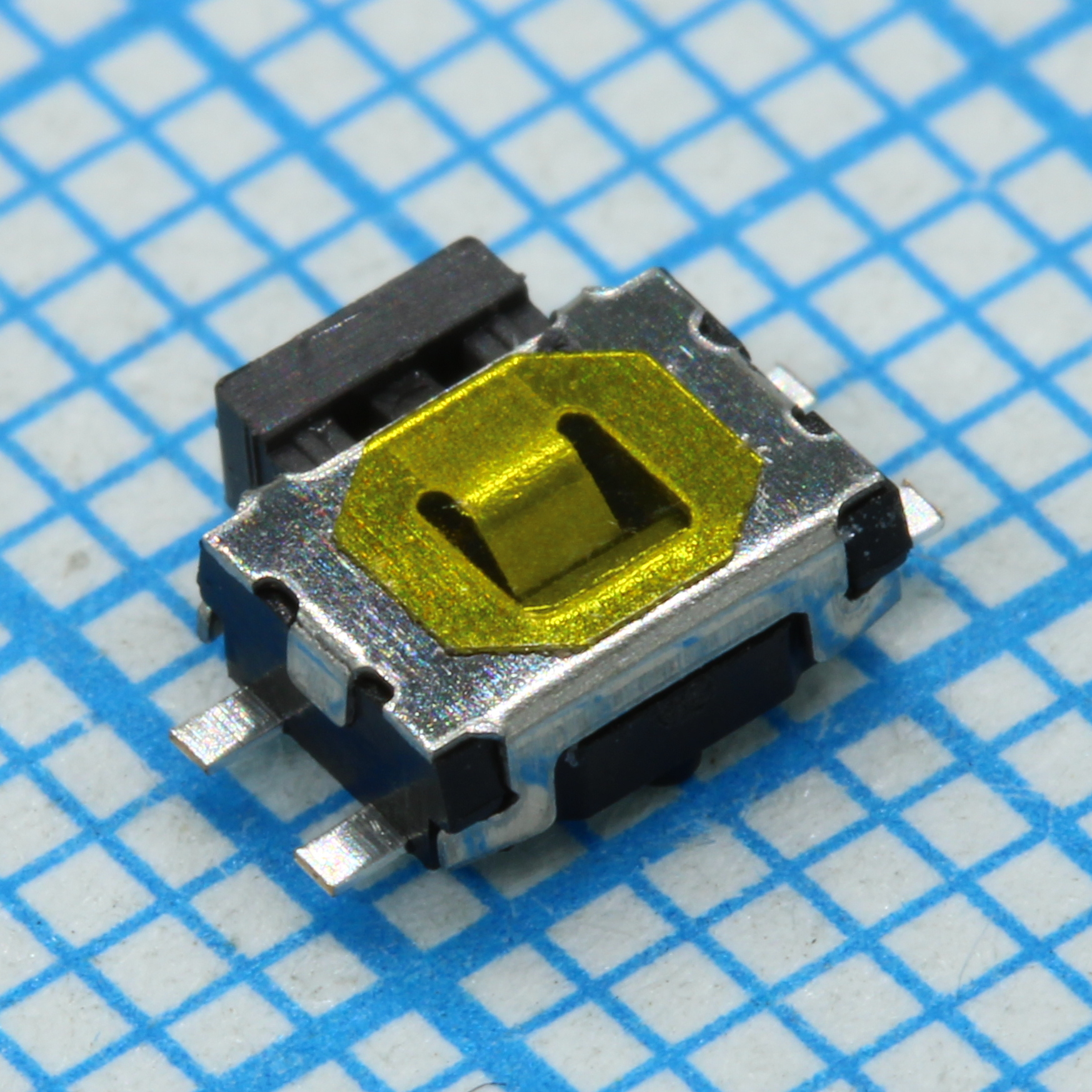 Кнопка тактильная 4.75х3.5х1.65мм горизонтальная 0.05A 12V SMD монтаж