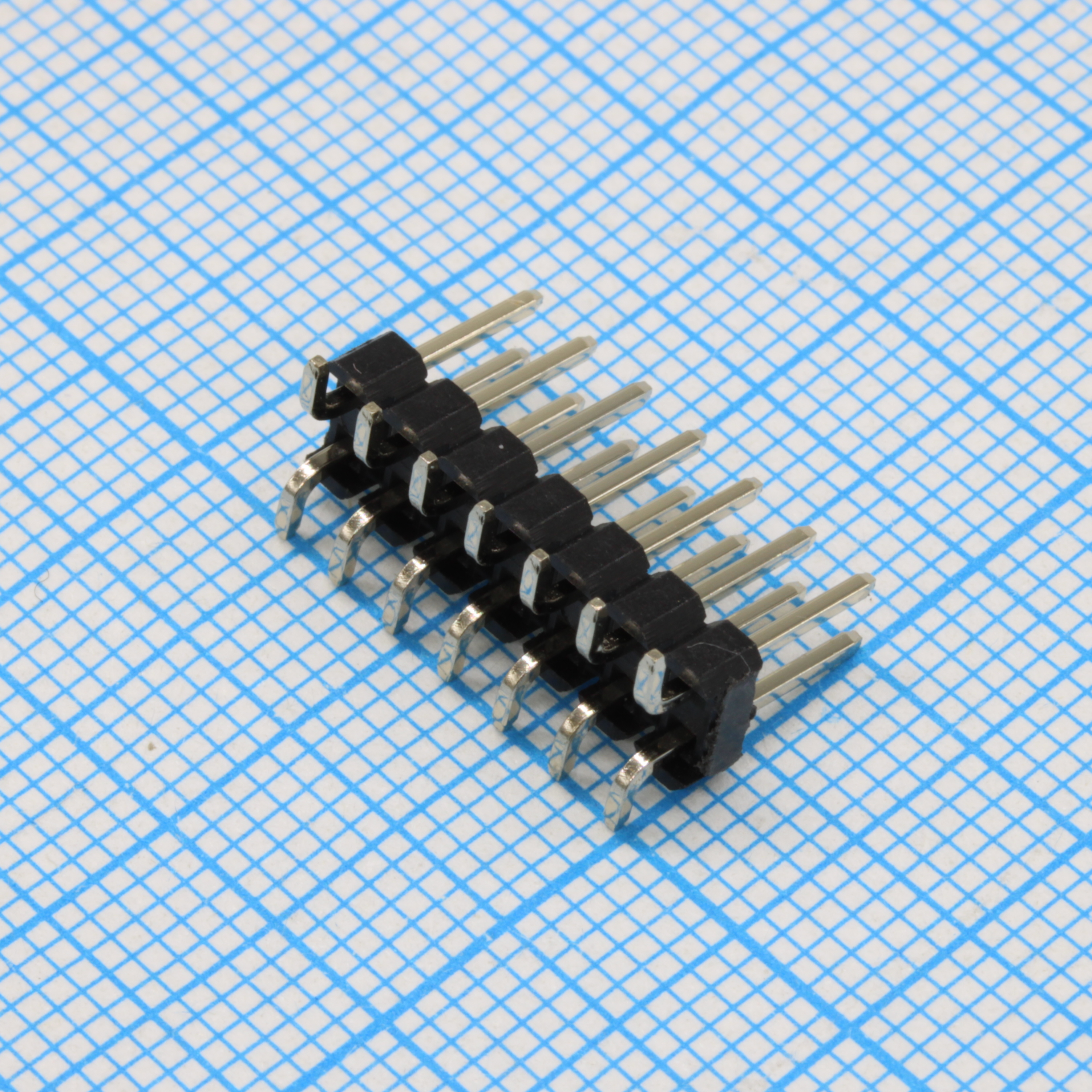 Соединитель штыревой, вилка на плату двухрядная угловая 14pin(2x7), шаг 2.54мм, поверхностный монтаж