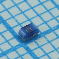 Проволочная SMD индуктивность на ферритовом сердечнике 100МГц 18нГн ±2% 550мА RDC 0.17Ом 40Q