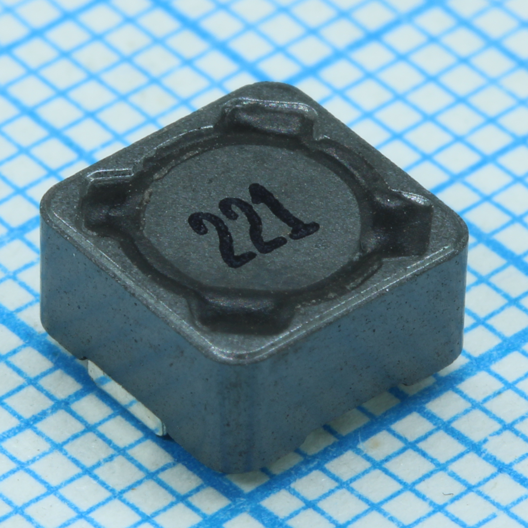 Силовая SMD индуктивность экранированная 1кГц 220мкГн ±20% 360mA DCR 1.17Ом