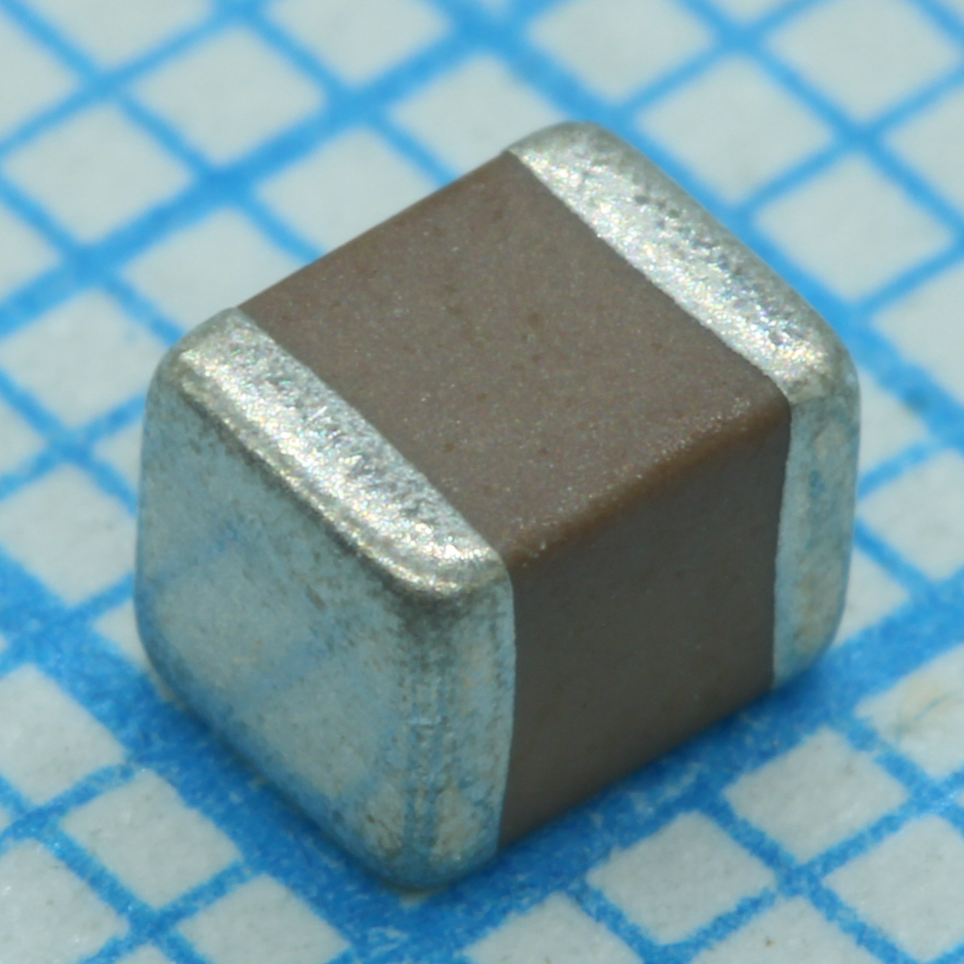 Конденсатор керамический SMD 0805 X5R 10мкФ ±10% 25В 85°С лента на катушке