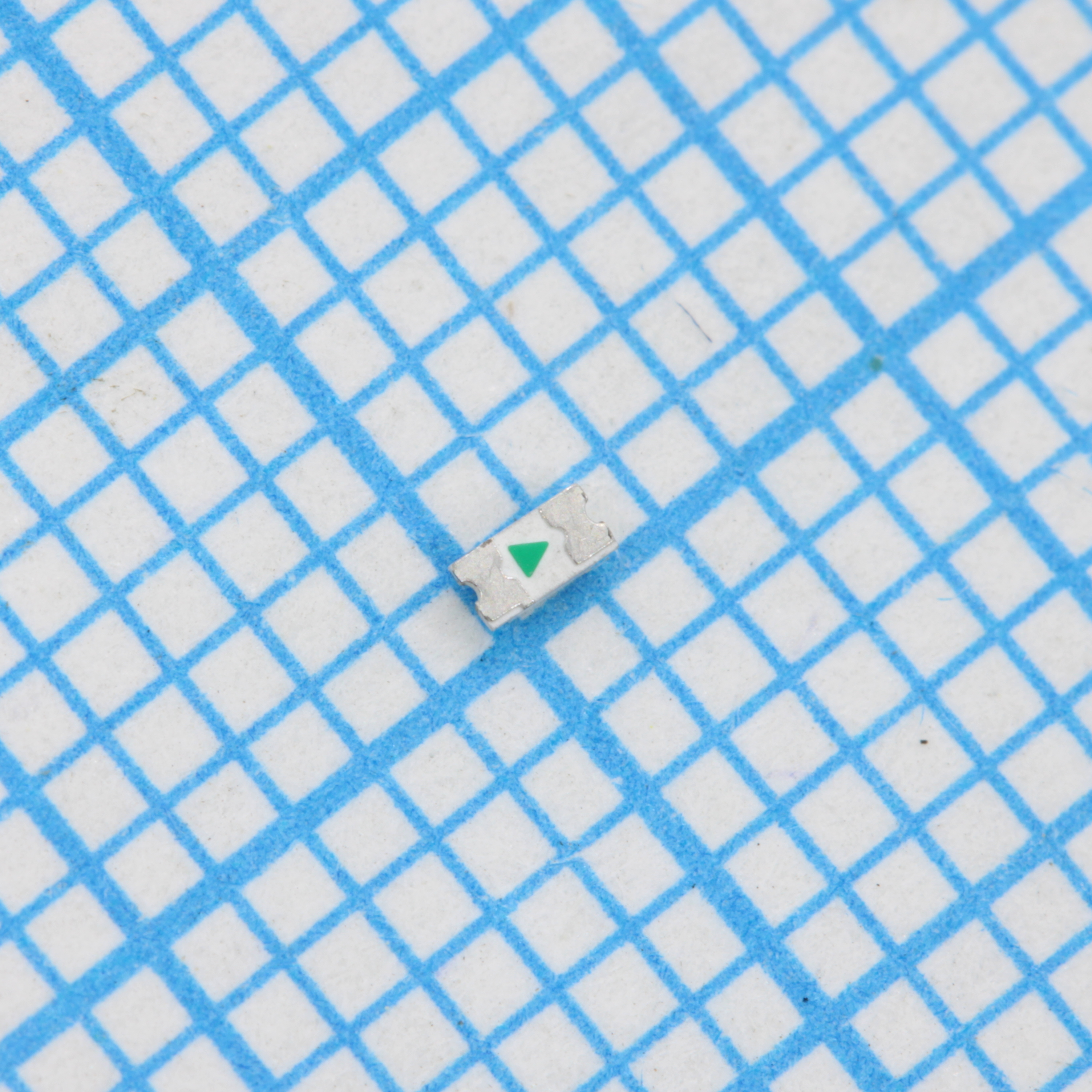 Светодиод smd 1,6х0,8мм/синий/468нм/112-321мкд/прозрачный/120°